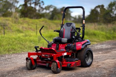 TORO TITAN HD PETROL COMMERCIAL ZERO TURN RIDE ON LAWN MOWER JOHN DEERE