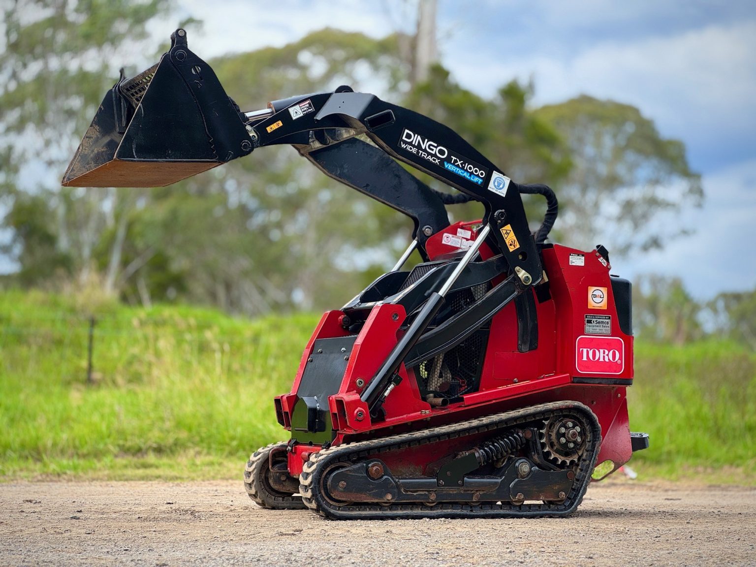 2020 TORO TX1000 VERTICAL LIFT THE COMPACT UTILITY LOADER REDEFINED ...