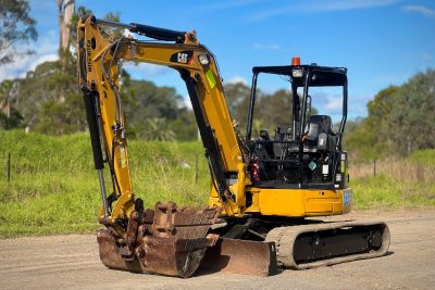 CATERPILLAR 305.5ECR 5.5T RUBBER TRACKED EXCAVATOR BOBCAT SKID STEER YANMAR KUBOTA KOBELCO