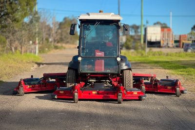 TORO GROUNDSMASTER 5910 DIESEL COMMERCIALRIDE ON LAWN MOWER JOHN DEERE KUBOTA