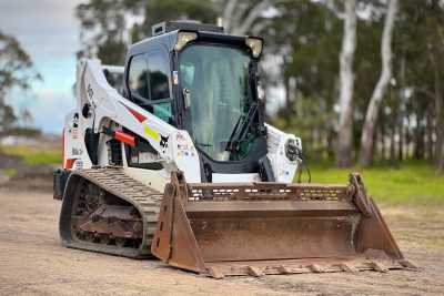 BOBCAT T595 SKID STEER LOADER CATERPILLAR CASE KUBOTA TEREX ASV