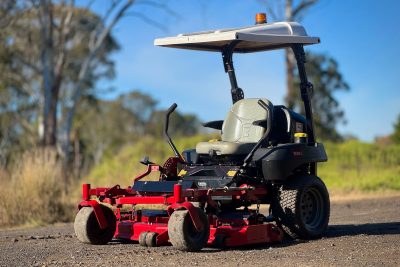TORO ZMASTER 7000 SERIES DIESEL COMMERCIAL ZERO TURN RIDE ON LAWN MOWER JOHN DEERE