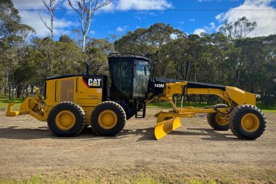 CATERPILLAR 140M AWD VHP 14FT ARTICULATED MOTOR STREET GRADER JOHN DEERE EXCAVATOR BULLDOZER