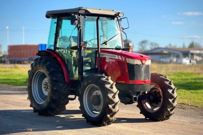 MASSEY FERGUSON 3645 DIESEL 4X4 FARM TRACTOR KUBOTA MASSEY FERGUSON FENDT JOHN DEERE