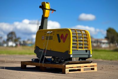 UNUSED WACKER NEUSON DPU110 REVERSIBLE VIBRATING PLATE COMPATOR ROLLER AMMANN DYNAPAC HAMM