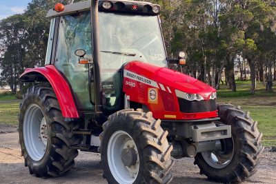 MASSEY FERGUSON 5420 A/C CABIN TRACTOR KUBOTA JOHN DEERE NEW HOLLAND