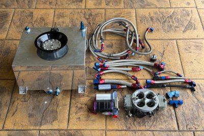 Holley Dominator Carburettor & Fuel Cell with lines and fittings
