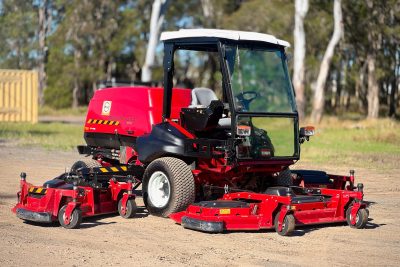 TORO GROUNDSMASTER 5900 WIDE AREA RIDE ON DIESEL COMMERCIAL LAWN MOWER