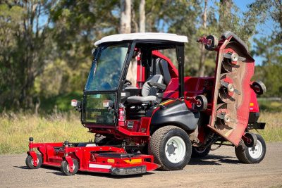 TORO GROUNDSMASTER 5900 WIDE AREA RIDE ON DIESEL COMMERCIAL LAWN MOWER