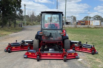 TORO GROUNDSMASTER 5900 WIDE AREA RIDE ON DIESEL COMMERCIAL LAWN MOWER