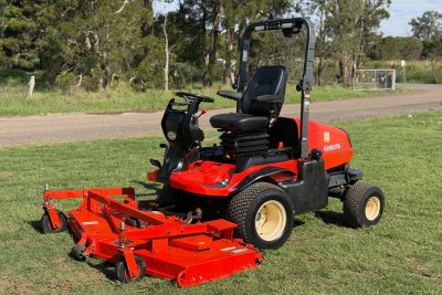 KUBOTA F3690 72 INCH DIESEL OUT FRONT DECK RIDE ON LAWN MOWER TORO