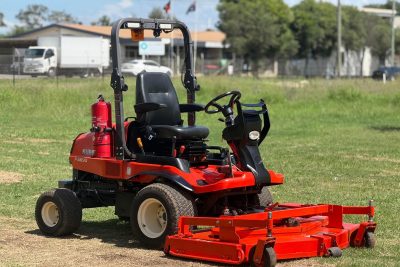 KUBOTA F3690 72 INCH DIESEL OUT FRONT DECK RIDE ON LAWN MOWER TORO