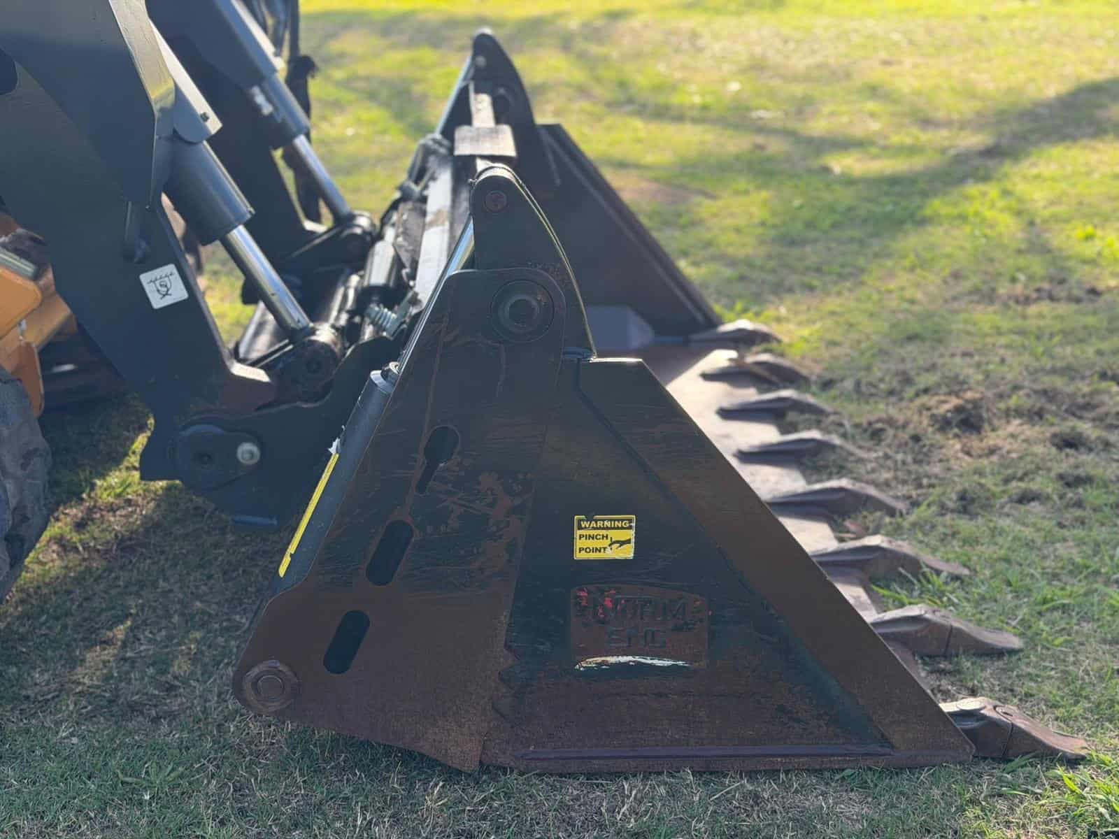 HYUNDAI HT100V SKID STEER LOADER CATERPILLAR CASE BOBCAT TEREX ASV image 14