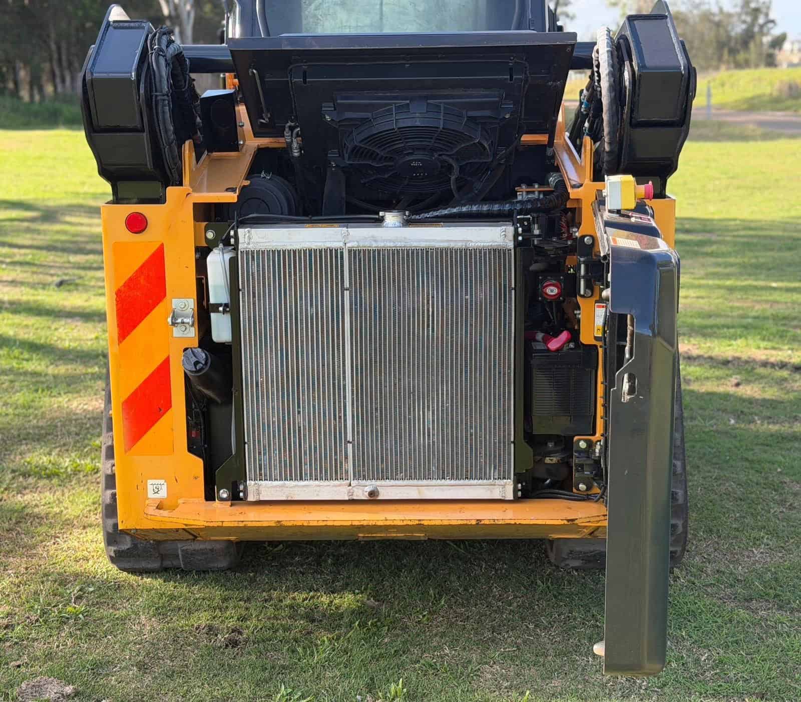 HYUNDAI HT100V SKID STEER LOADER CATERPILLAR CASE BOBCAT TEREX ASV image 6