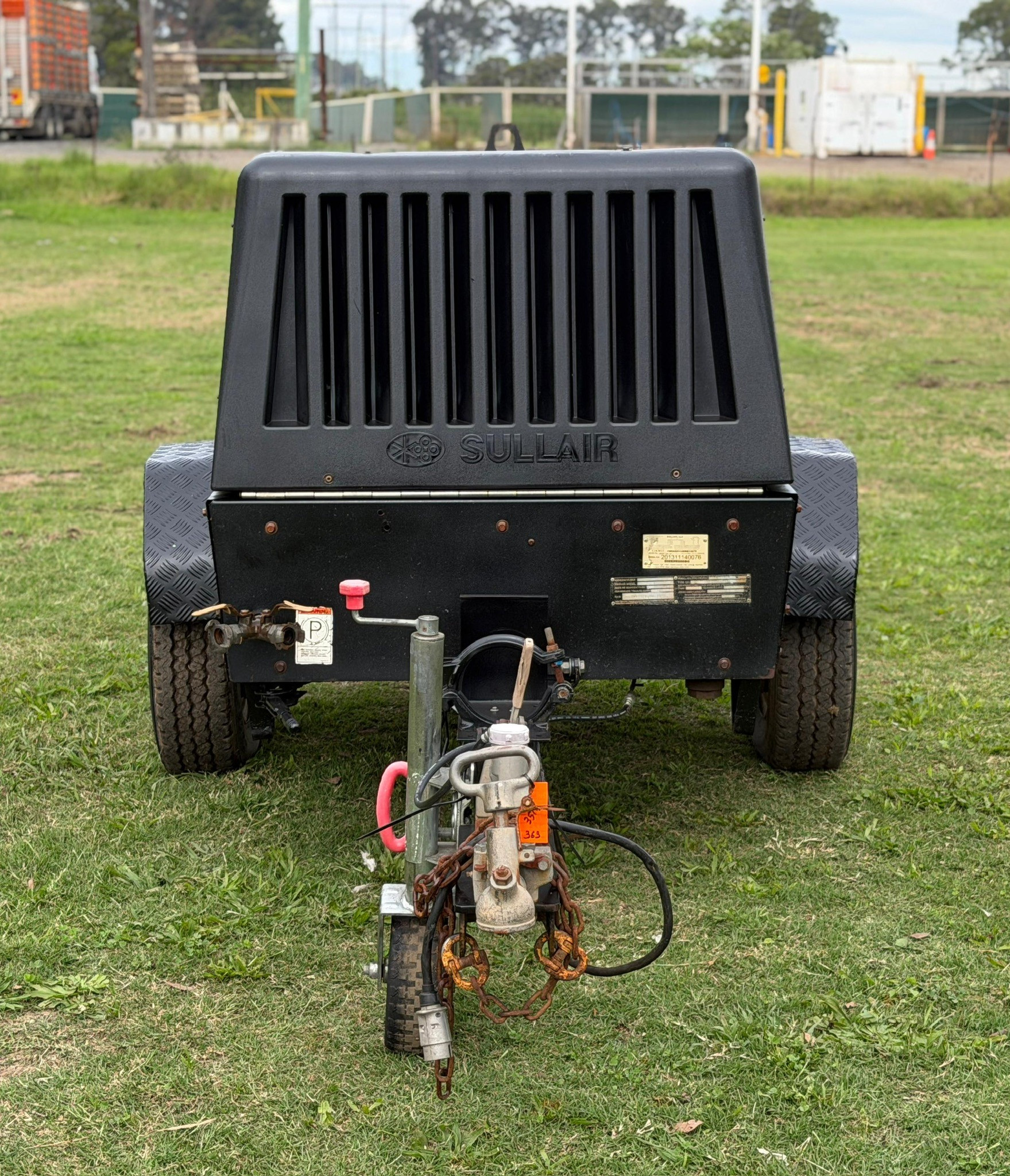 SULLAIR 185DPQ 185CFM AIR COMPRESSOR ATLAS COPCO AIRMAN image 13