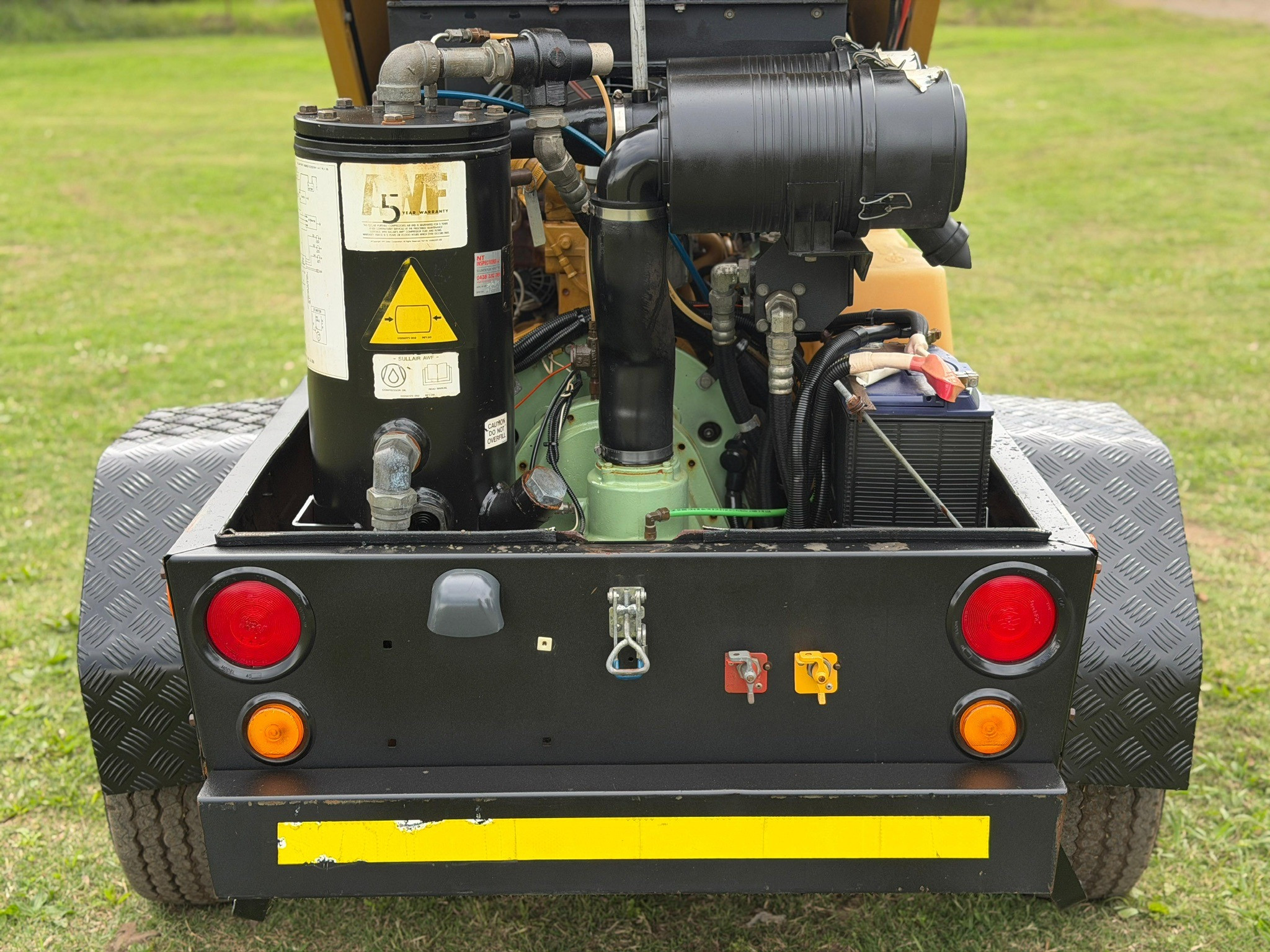 SULLAIR 185DPQ 185CFM AIR COMPRESSOR ATLAS COPCO AIRMAN image 9