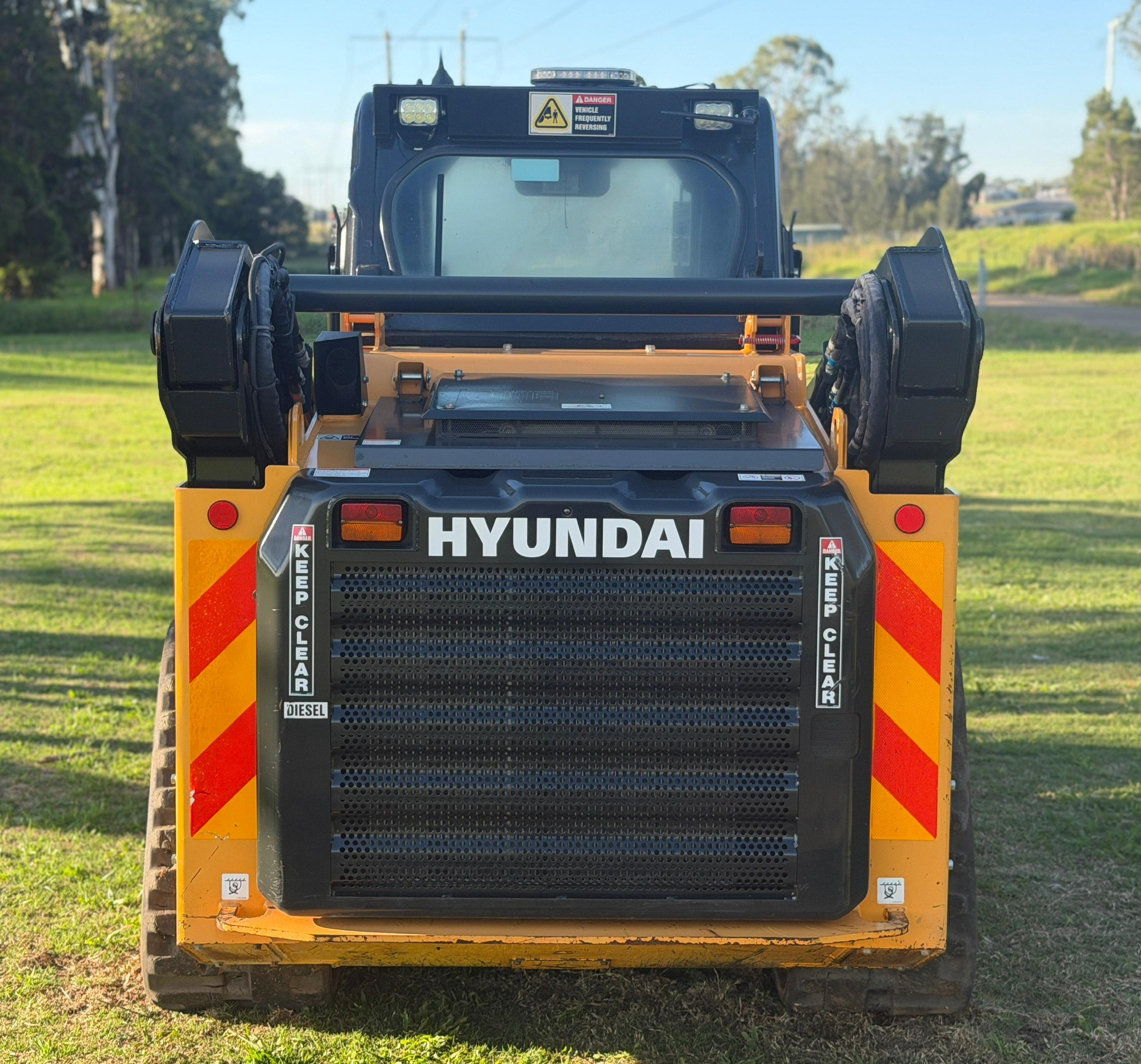 HYUNDAI HT100V SKID STEER LOADER CATERPILLAR CASE BOBCAT TEREX ASV image 18