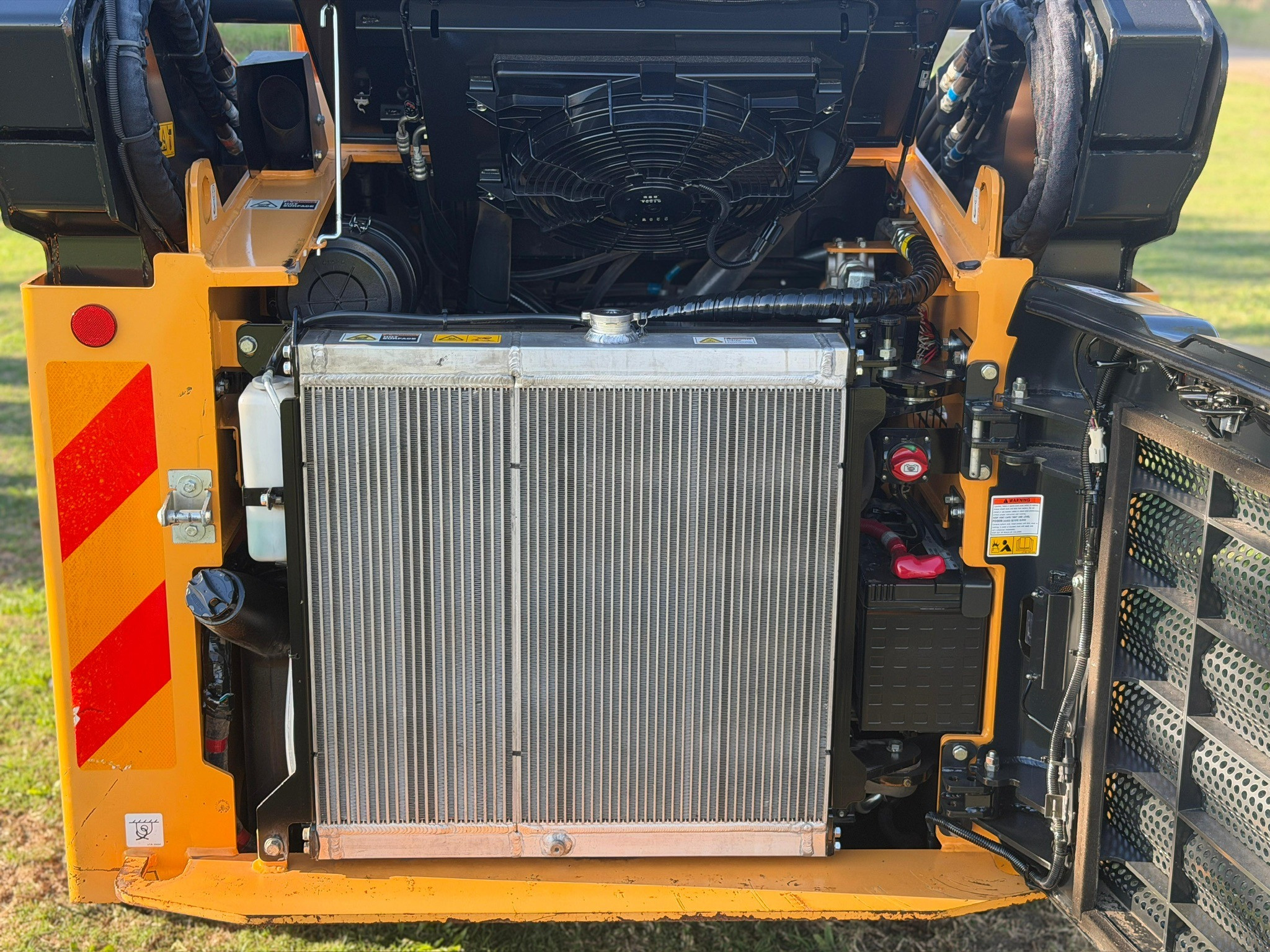 HYUNDAI HT100V SKID STEER LOADER CATERPILLAR CASE BOBCAT TEREX ASV image 17