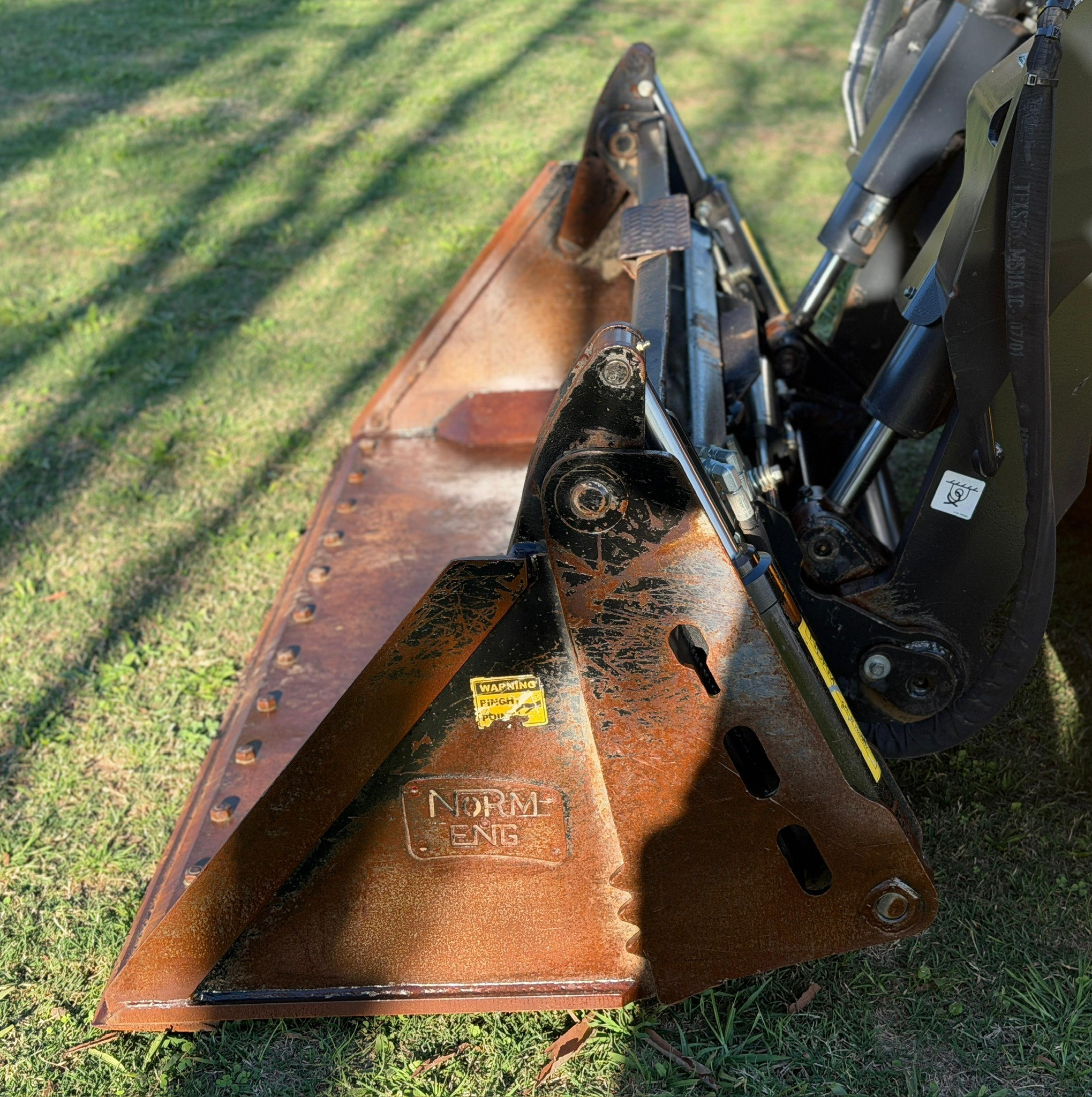 HYUNDAI HT100V SKID STEER LOADER CATERPILLAR CASE BOBCAT TEREX ASV image 21