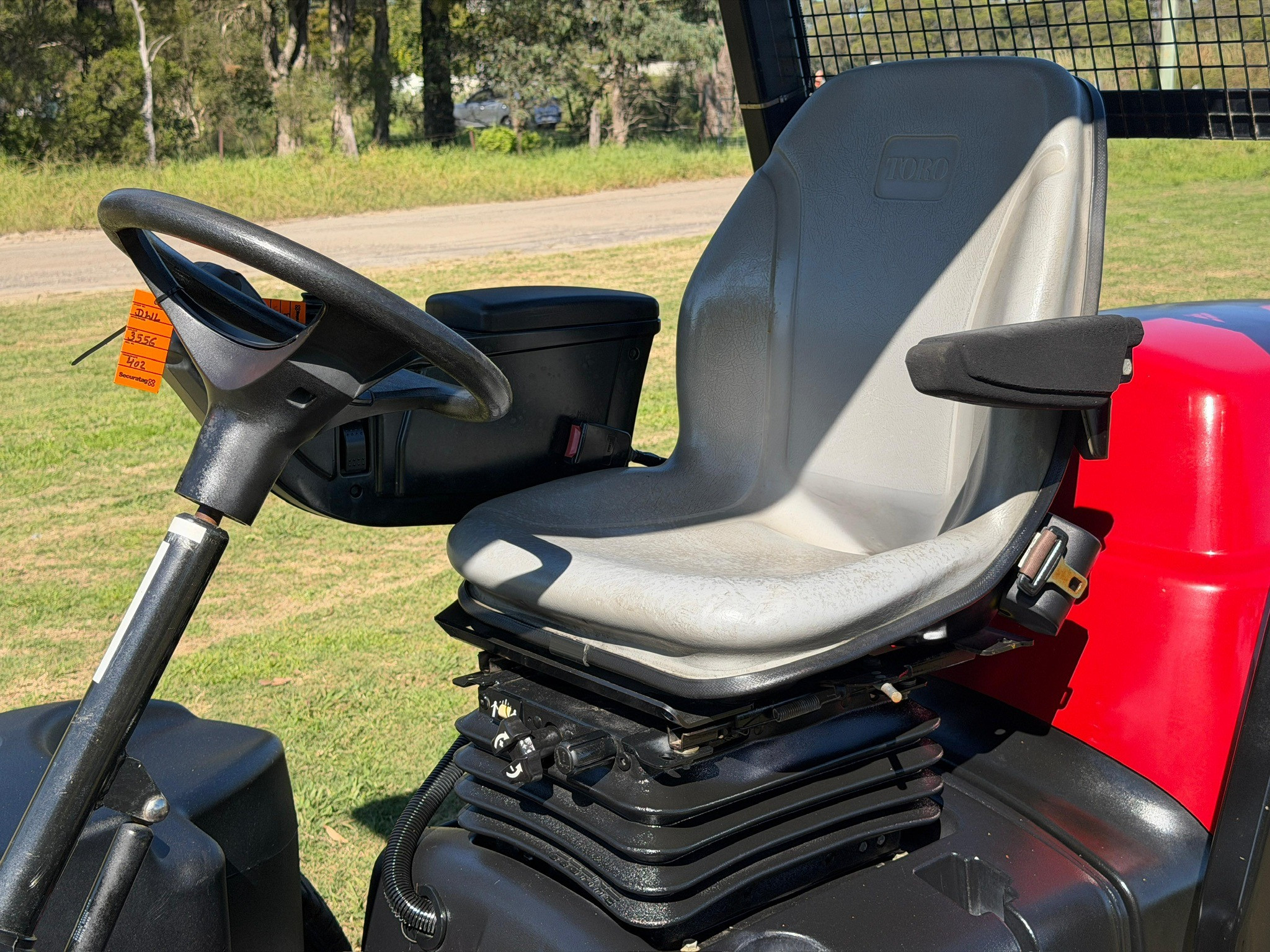 TORO REELMASTER 5010-H CROSS TRAX HYBRID AWD REEL CYLINDER FAIRWAY GREENS COMMERCIAL DIESEL MOWER image 15