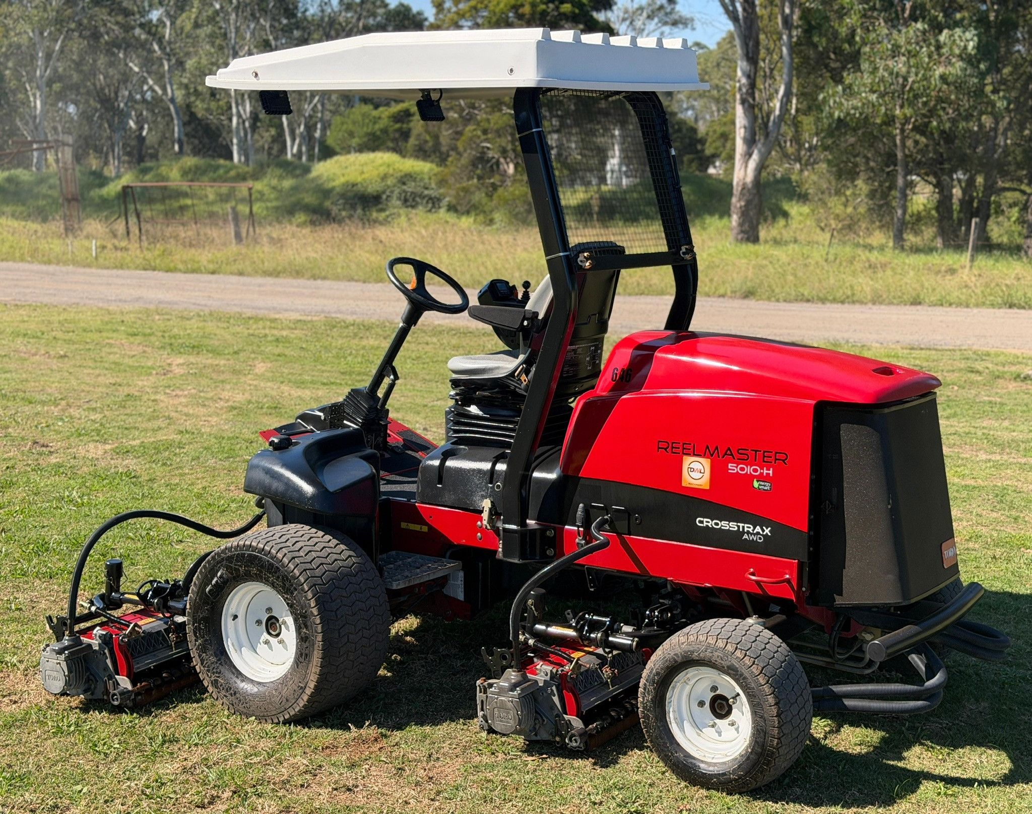 TORO REELMASTER 5010-H CROSS TRAX HYBRID AWD REEL CYLINDER FAIRWAY GREENS COMMERCIAL DIESEL MOWER image 3
