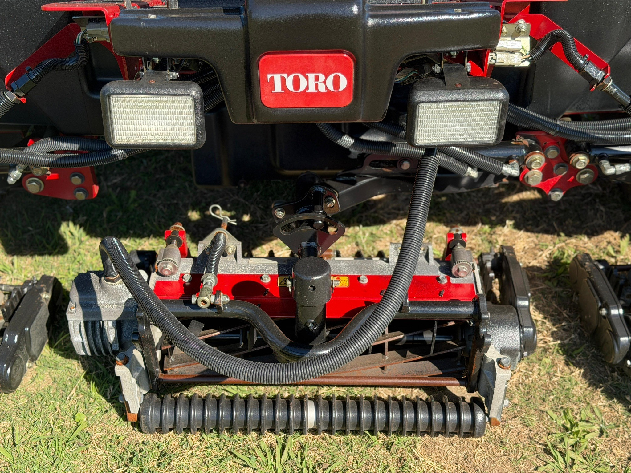 TORO REELMASTER 5010-H CROSS TRAX HYBRID AWD REEL CYLINDER FAIRWAY GREENS COMMERCIAL DIESEL MOWER image 12