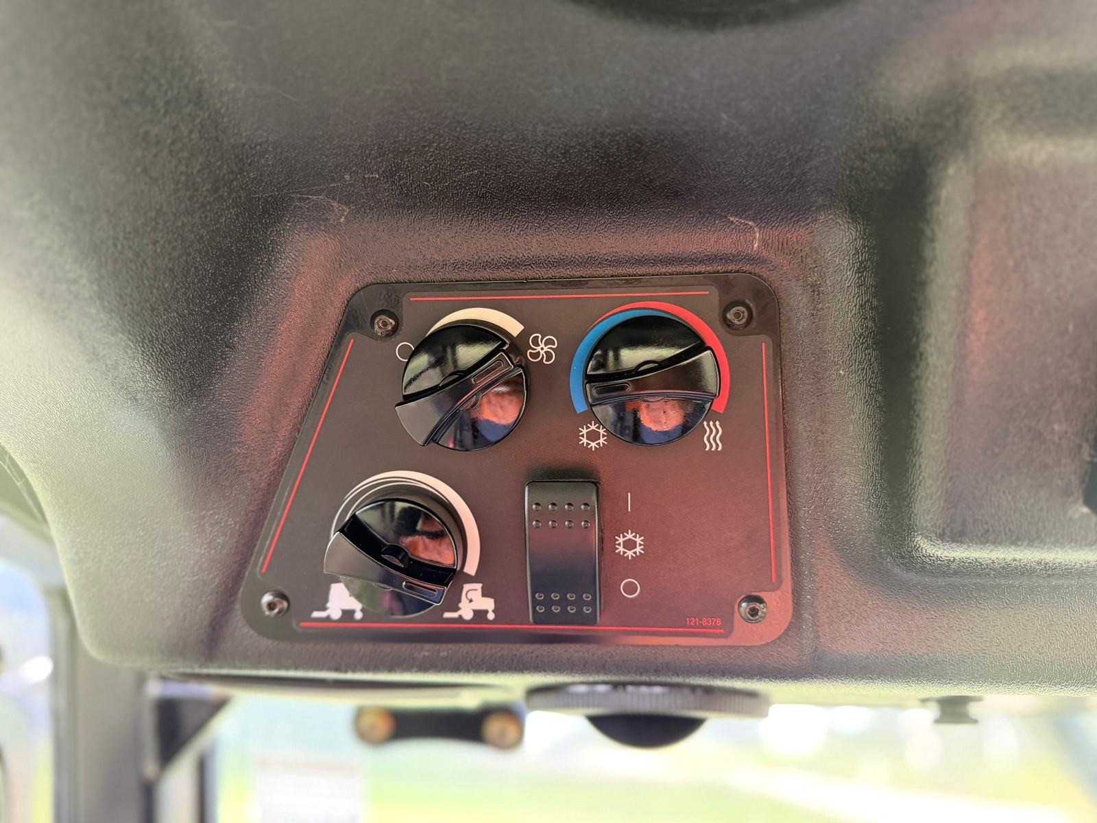 TORO GROUNDSMASTER 360 4X4 AC CABIN RIDE ON DIESEL COMMERCIAL ZERO TURN LAWN MOWER KUBOTA image 9