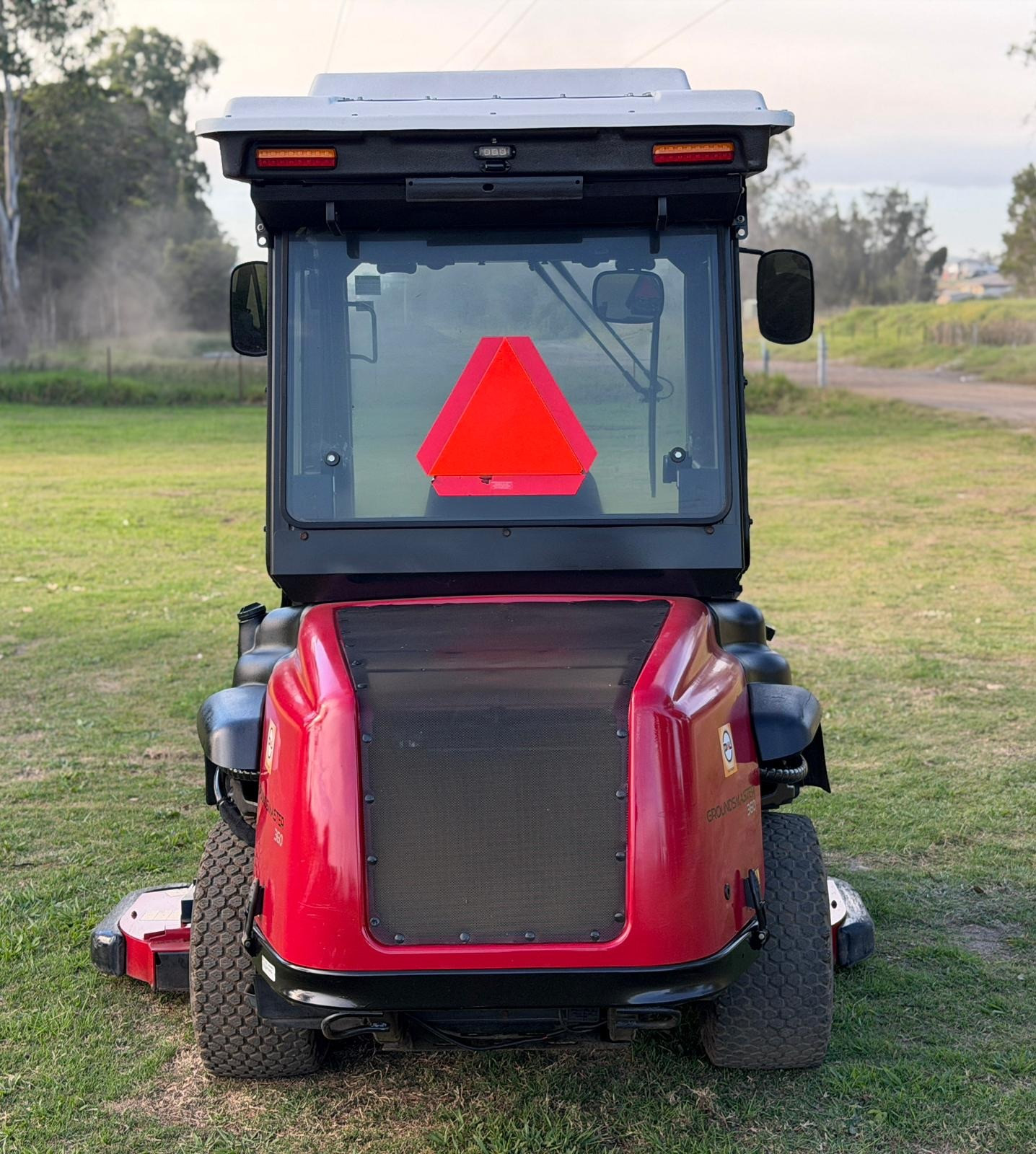TORO GROUNDSMASTER 360 4X4 AC CABIN RIDE ON DIESEL COMMERCIAL ZERO TURN LAWN MOWER KUBOTA image 14