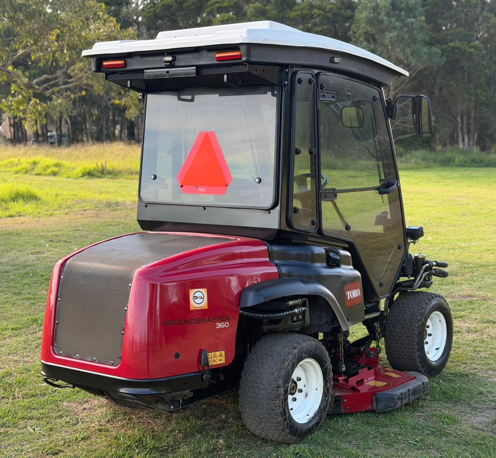 TORO GROUNDSMASTER 360 4X4 AC CABIN RIDE ON DIESEL COMMERCIAL ZERO TURN LAWN MOWER KUBOTA image 3