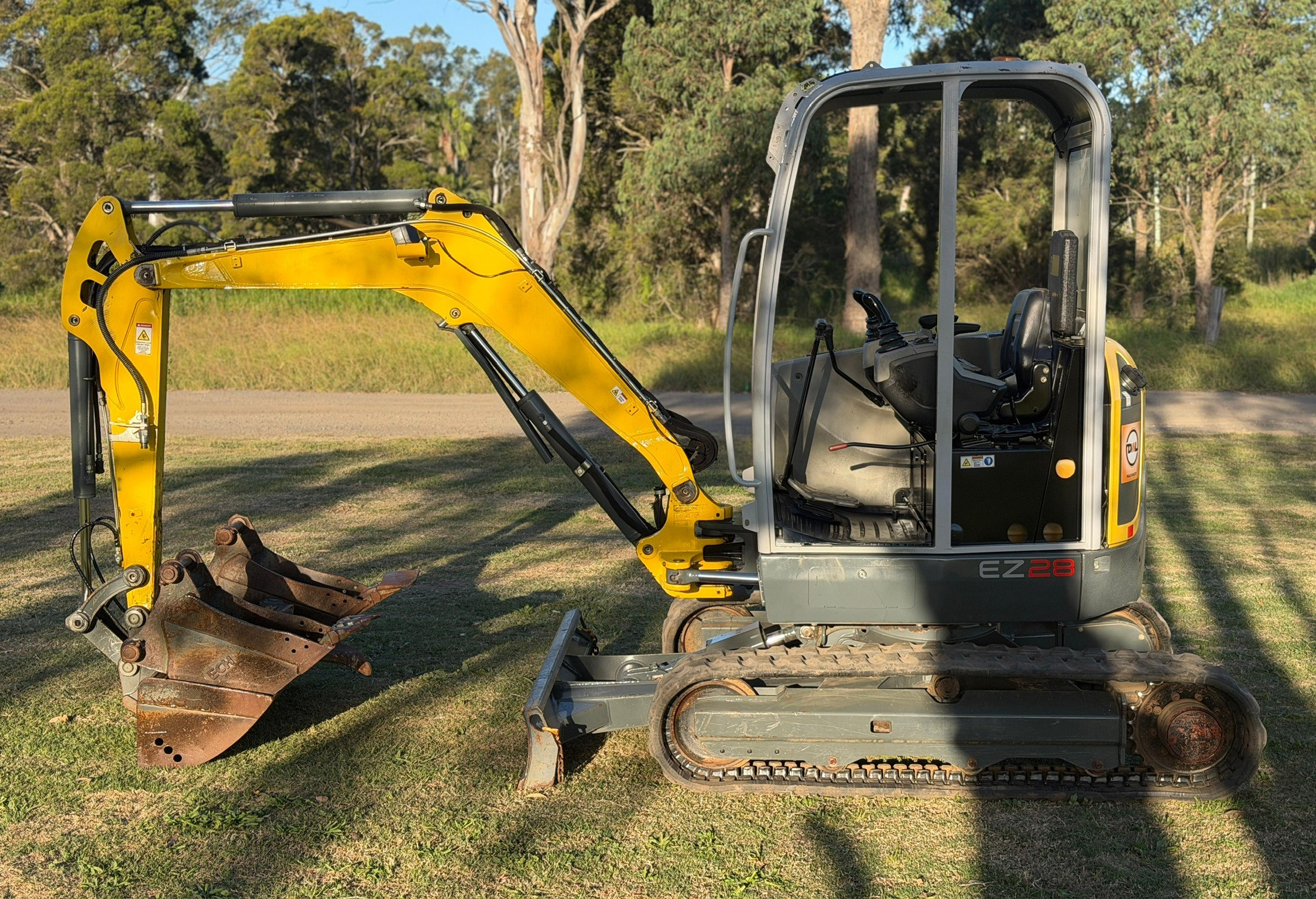 WACKER NEUSON EZ28 EXCAVATOR KUBOTA KOBELCO CATERPILLAR CAT HITACHI BOBCAT image 4