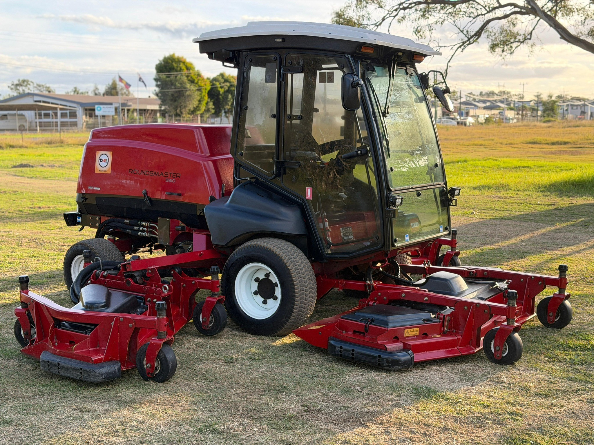 TORO GROUNDSMASTER 5910 DIESEL COMMERCIALRIDE ON LAWN MOWER JOHN DEERE KUBOTA image 7