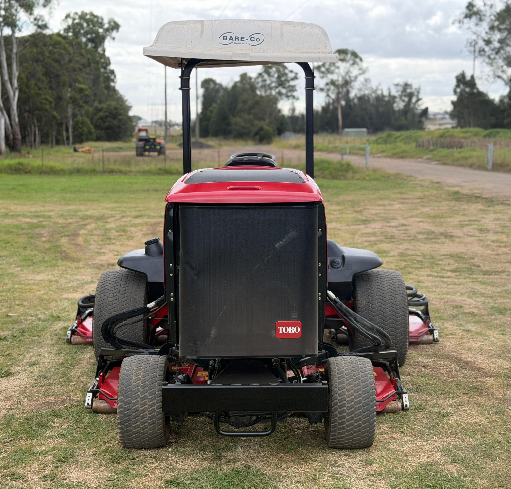TORO GROUNDSMASTER 4500D 4WD RIDE ON COMMERCIAL DIESEL LAWN MOWER OUT FRONT ZERO TURN image 16