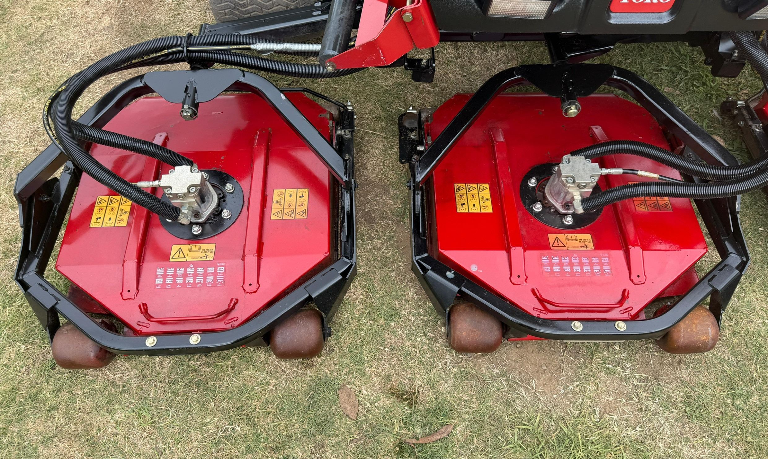 TORO GROUNDSMASTER 4500D 4WD RIDE ON COMMERCIAL DIESEL LAWN MOWER OUT FRONT ZERO TURN image 13