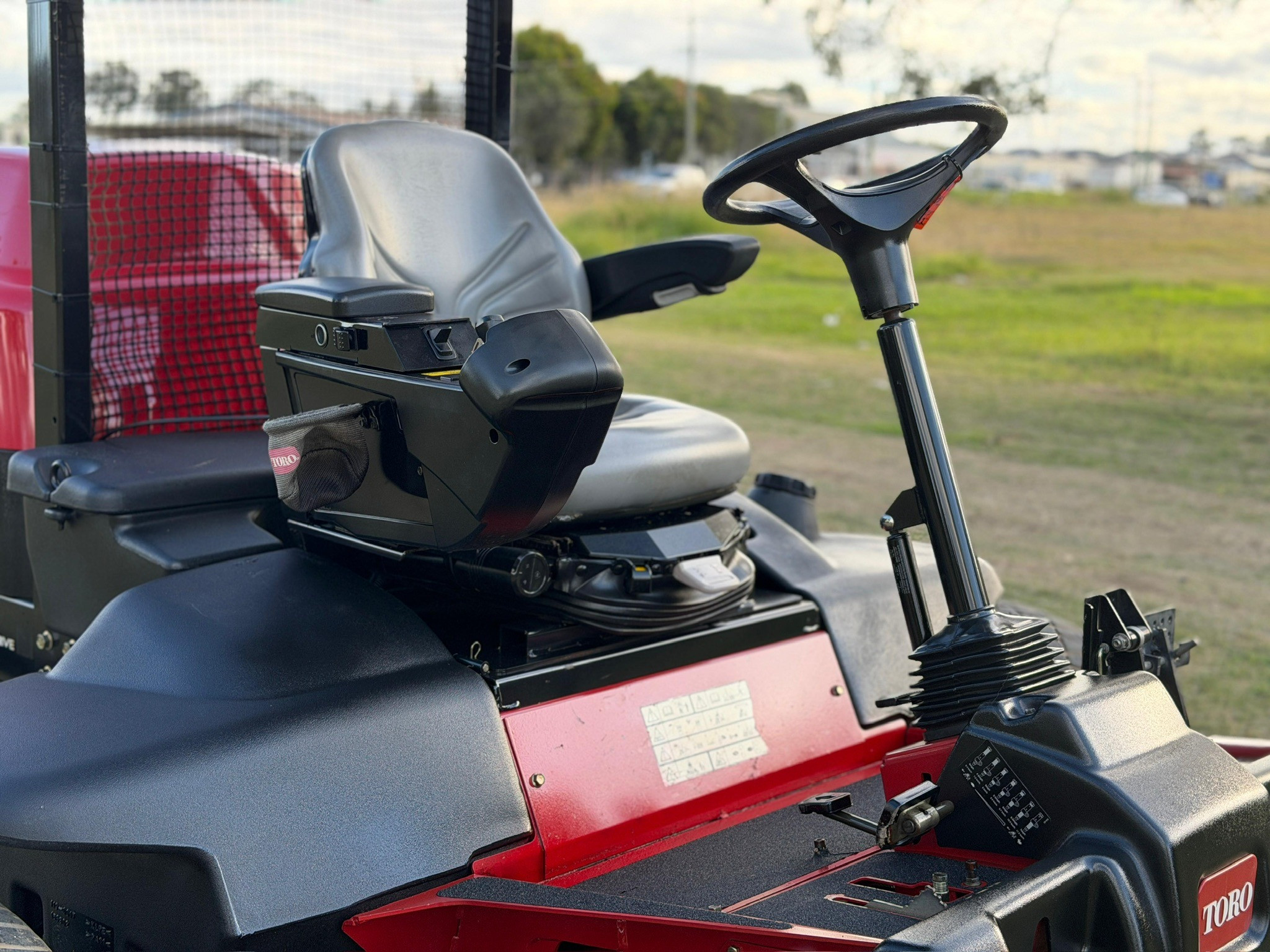TORO REELMASTER 7000D RIDE ON FAIRWAY CYLINDER REEL GREENS GOLF COURSE LAWN MOWER JOHN DEERE image 10