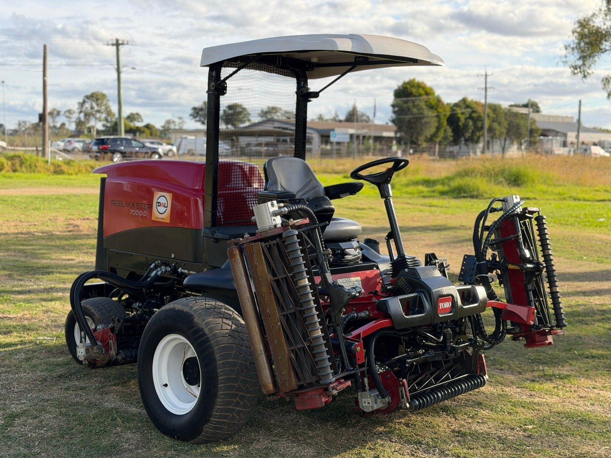 TORO REELMASTER 7000D RIDE ON FAIRWAY CYLINDER REEL GREENS GOLF COURSE LAWN MOWER JOHN DEERE image 16