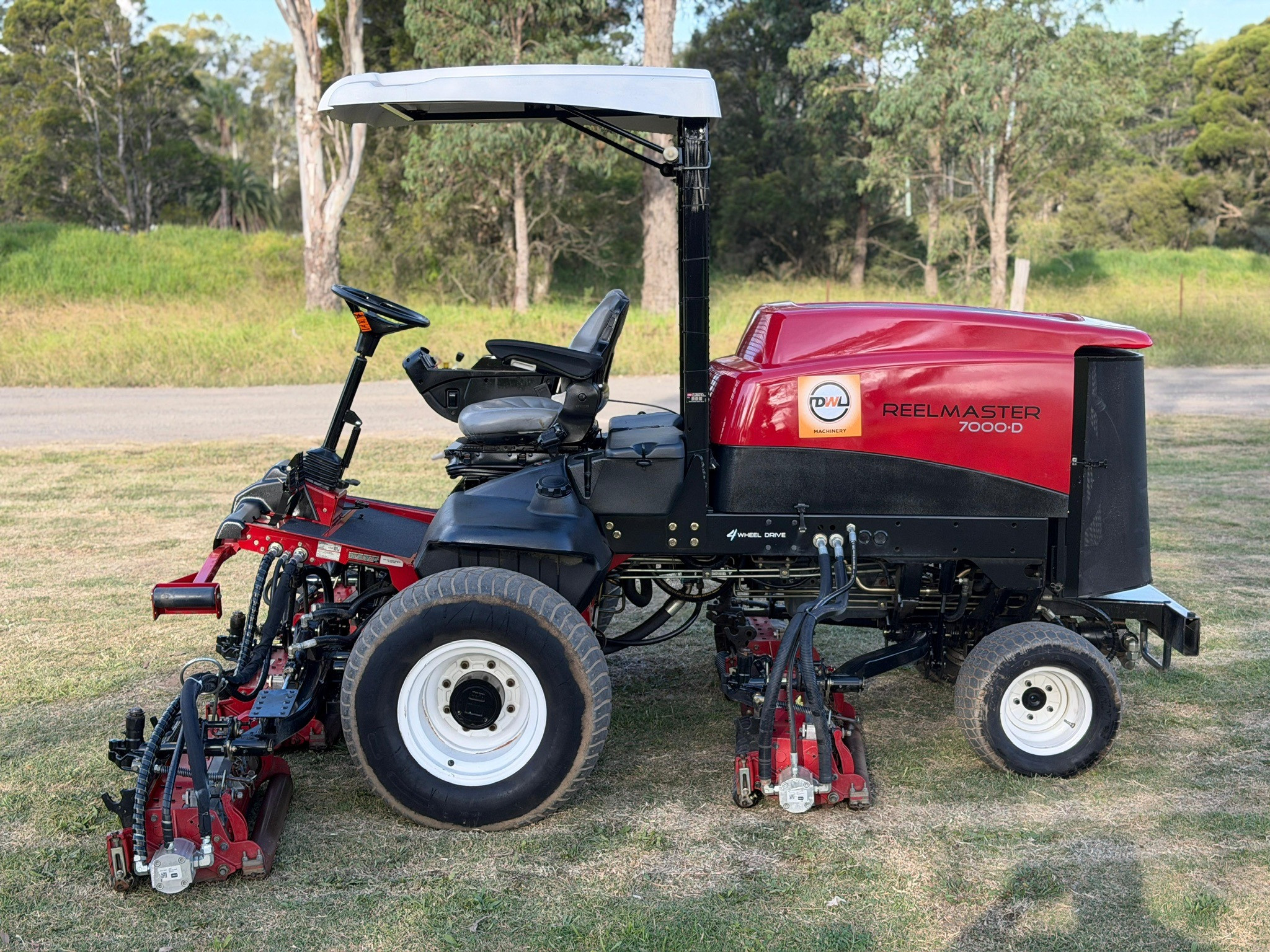 TORO REELMASTER 7000D RIDE ON FAIRWAY CYLINDER REEL GREENS GOLF COURSE LAWN MOWER JOHN DEERE image 2