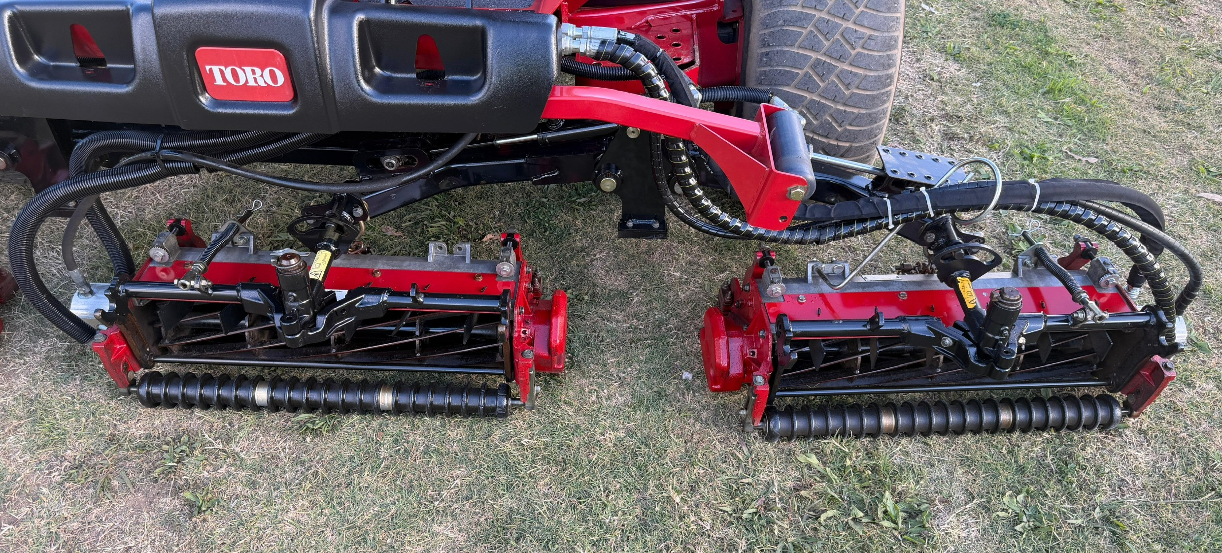 TORO REELMASTER 7000D RIDE ON FAIRWAY CYLINDER REEL GREENS GOLF COURSE LAWN MOWER JOHN DEERE image 14