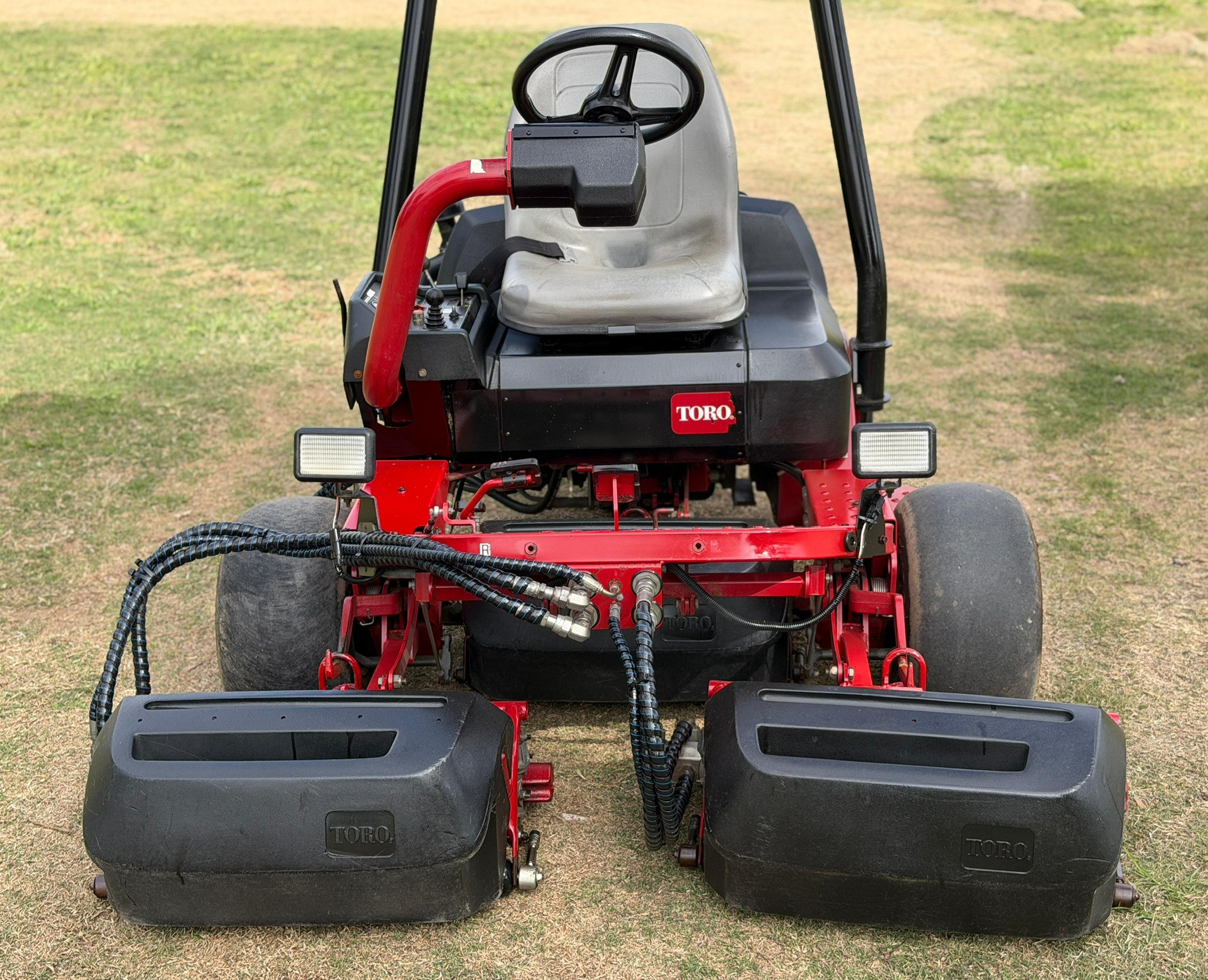 TORO GREENSMASTER 3250D DIESEL GREENS CYLINDER REEL GOF COURSE RIDE ON LAWN MOWER JOHN DEERE image 15