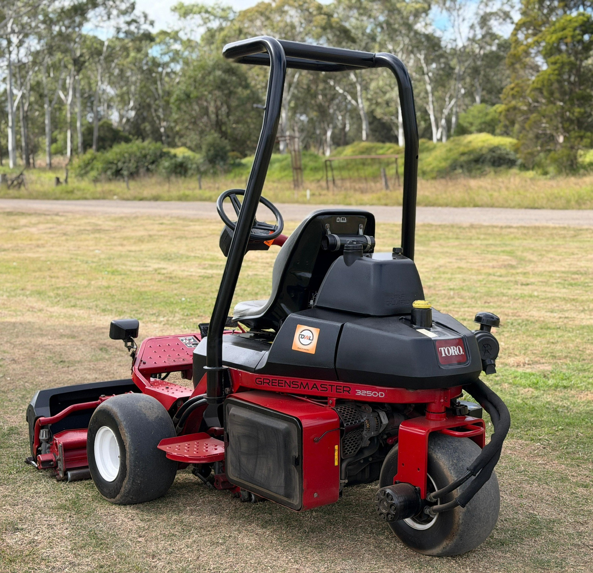 TORO GREENSMASTER 3250D DIESEL GREENS CYLINDER REEL GOF COURSE RIDE ON LAWN MOWER JOHN DEERE image 3