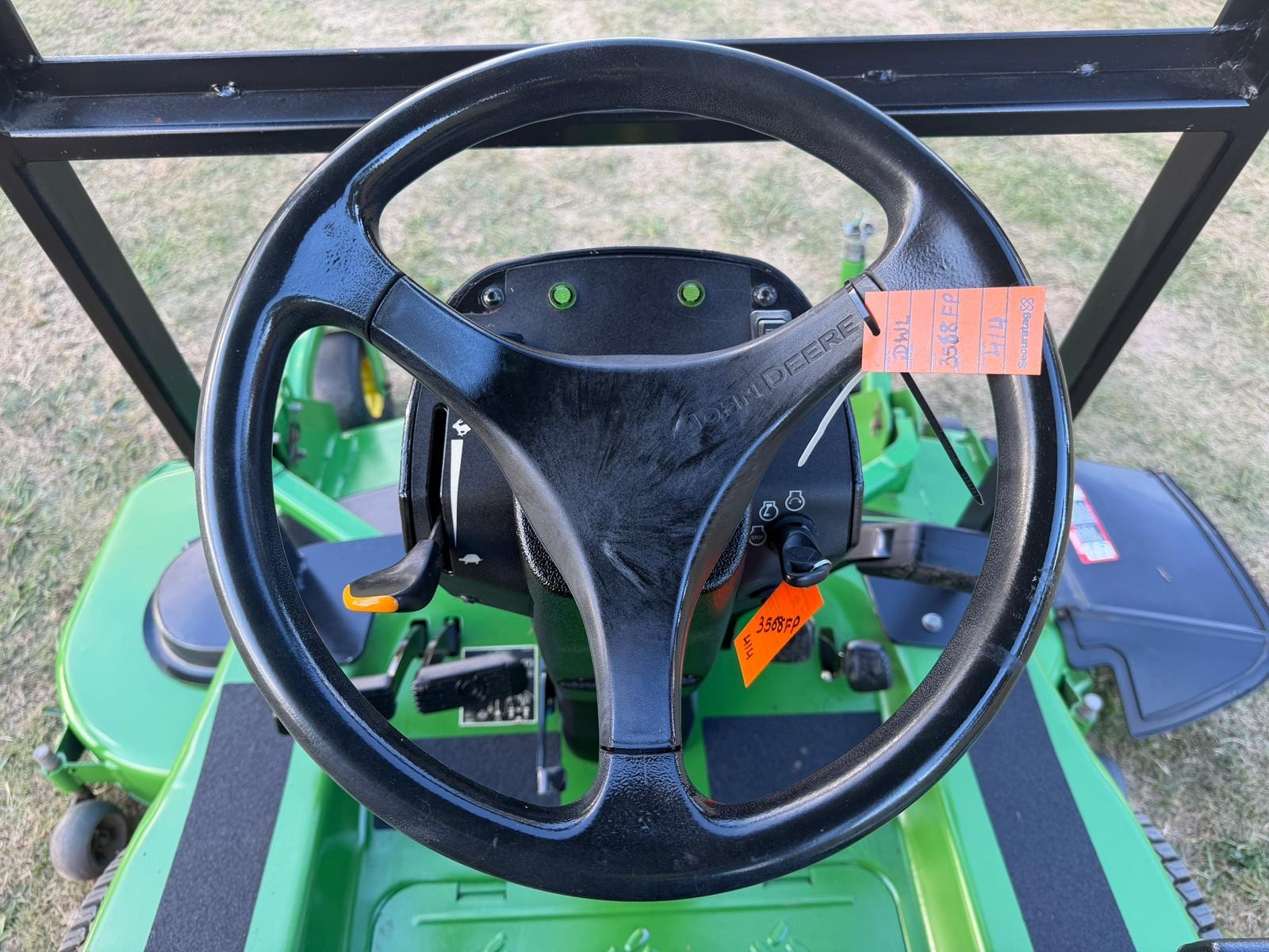 JOHN DEERE 1570 72 INCH 4WD COMMERCIAL OUT FRONT RIDE ON DIESEL LAWN MOWER KUBOTA ISEKI TORO image 11