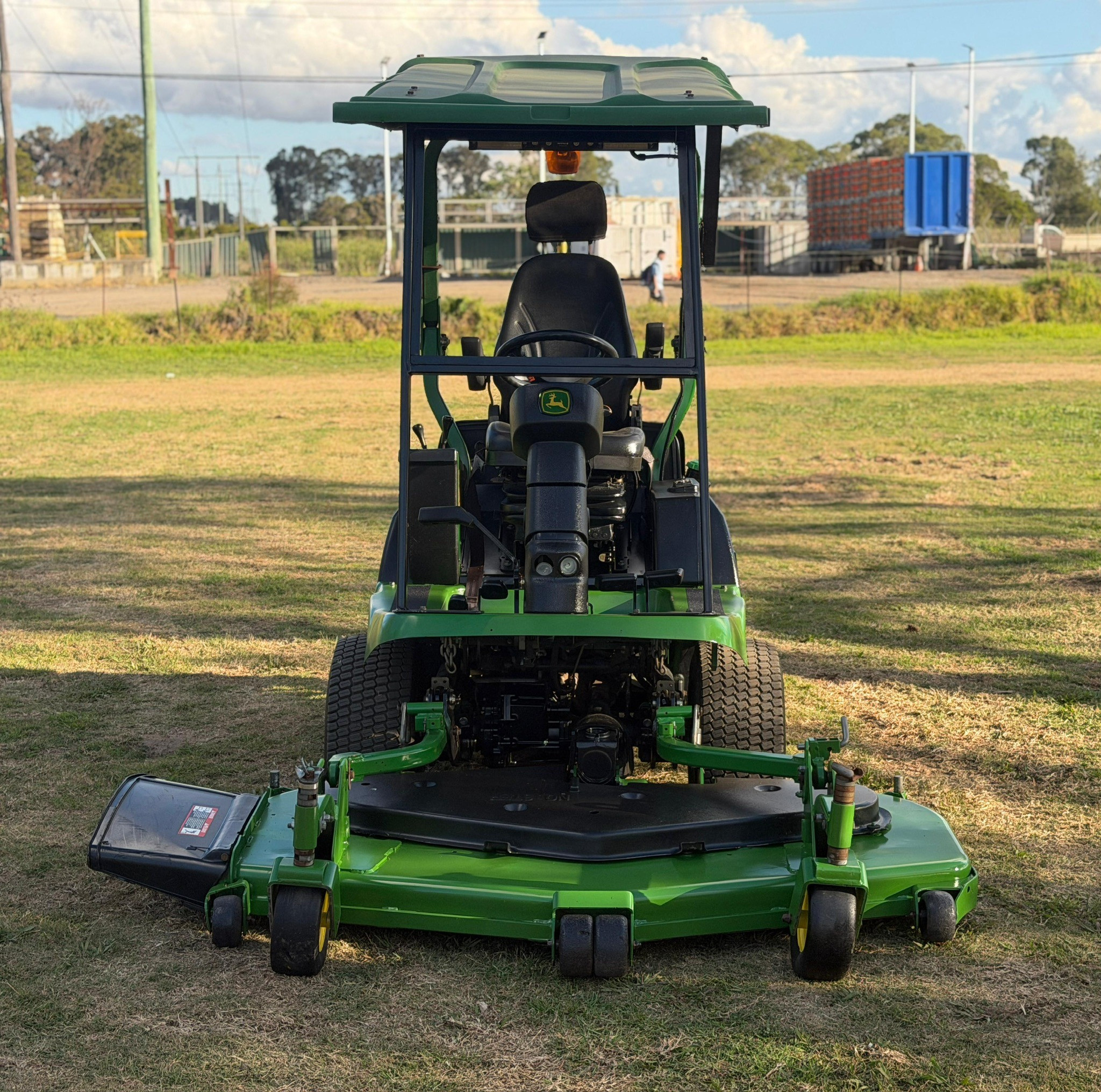 JOHN DEERE 1570 72 INCH 4WD COMMERCIAL OUT FRONT RIDE ON DIESEL LAWN MOWER KUBOTA ISEKI TORO image 18