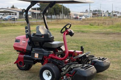 TORO GREENSMASTER 3360 E-TRIFLEX GREENS CYLINDER REEL GOLF COURSE RIDE ON LAWN MOWER JOHN DEERE
