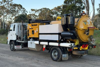 2018 VERMEER VSK800HD TRUCK MOUNTED ON ISUZU FSR500 HYDRO WATER VACUUM EXCAVATOR
