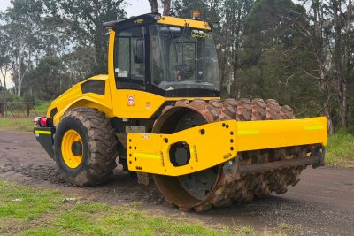 BOMAG BW211 PD-5 12.1T PADFOOT ROLLER COMPACTOR COMPACTION SHEEP FOOT DYNAPAC WACKER
