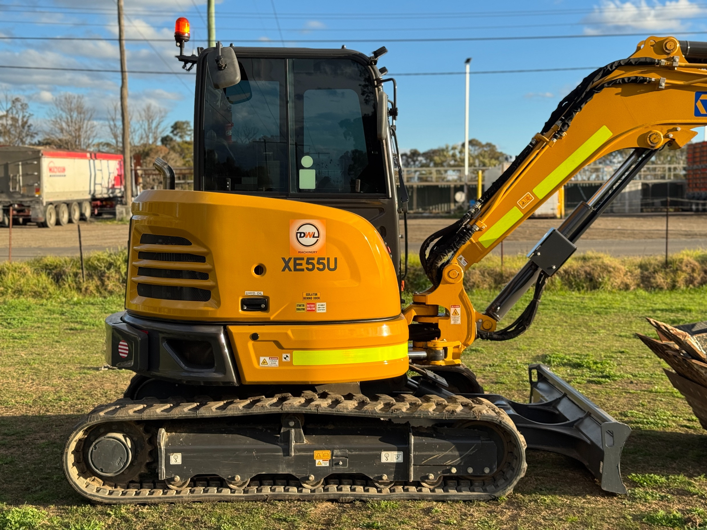 2024 XCMG XE55U 5.7T EXCAVATOR BOBCAT LOADER KUBOTA CATERPILLAR HITACHI KOMATSU XCMG CASE image 18
