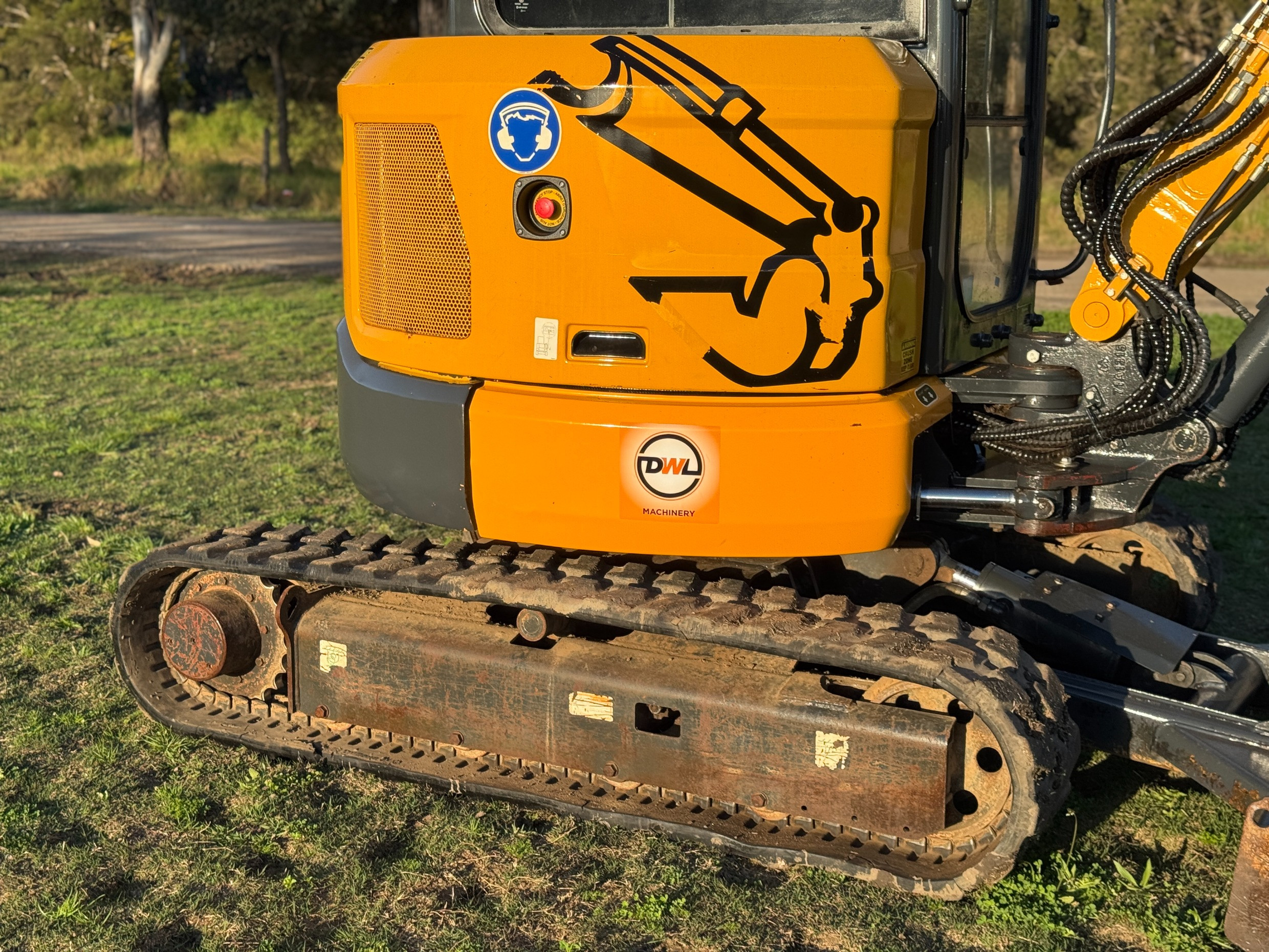 LIUGONG CLG9035E 4T EXCAVATOR LOADER KOBELCO CASE KOMATSU CAT KUBOTA image 18