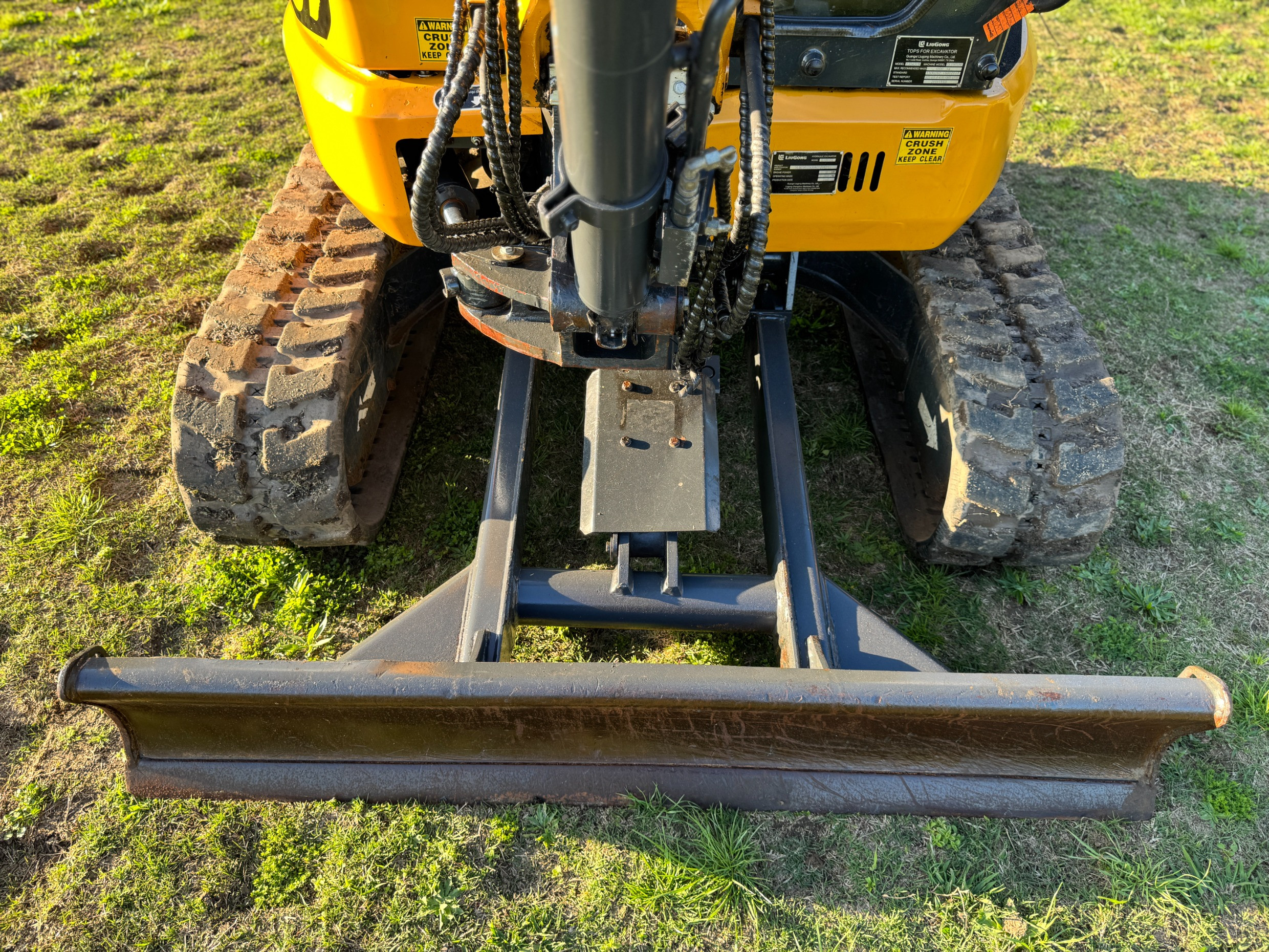 LIUGONG CLG9035E 4T EXCAVATOR LOADER KOBELCO CASE KOMATSU CAT KUBOTA image 21