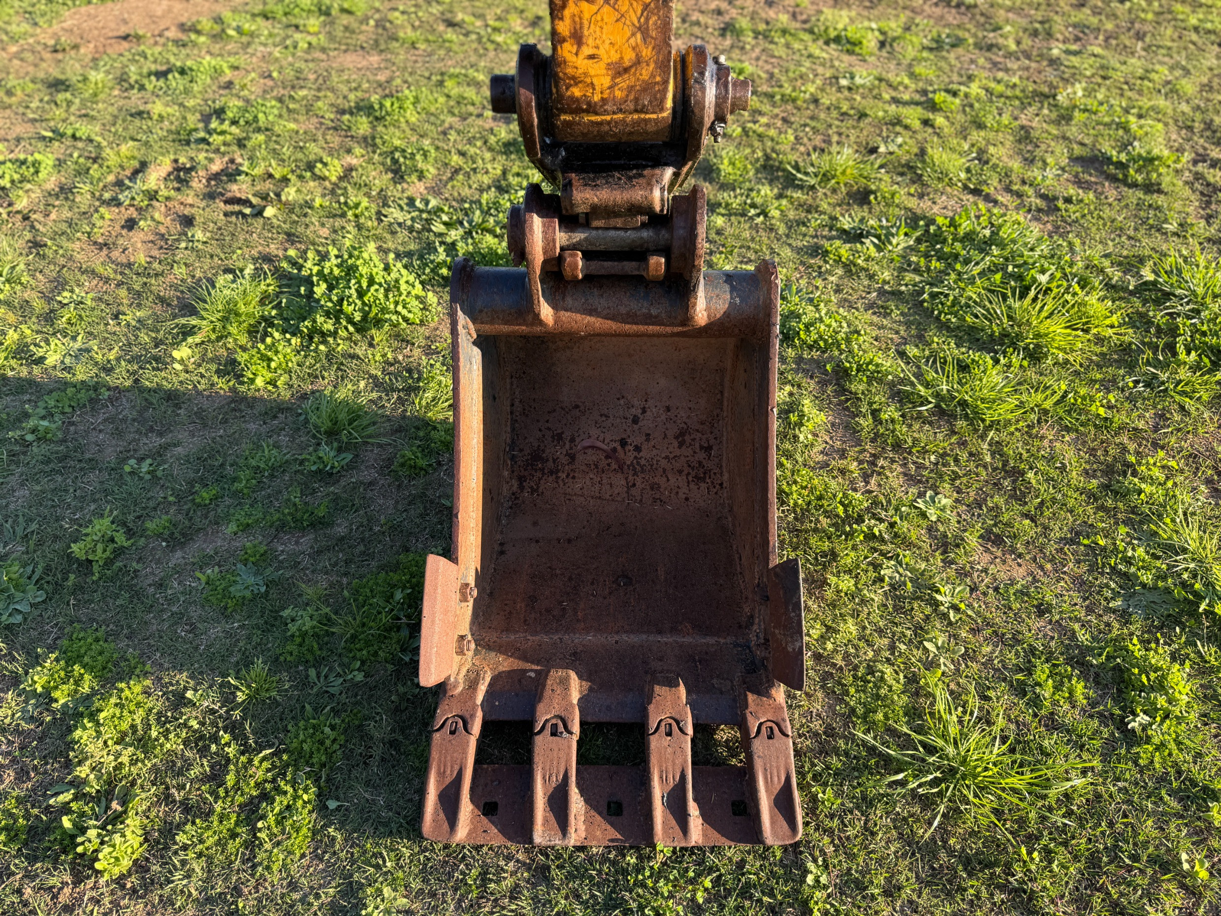 LIUGONG CLG9035E 4T EXCAVATOR LOADER KOBELCO CASE KOMATSU CAT KUBOTA image 22
