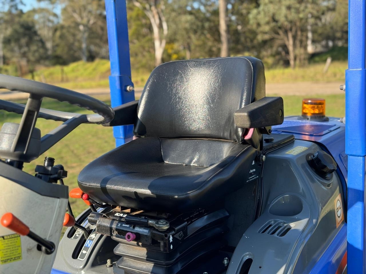 ISEKI SF310 DIESEL OUT FRONT DECK RIDE ON LAWN MOWER TORO KUBOTA image 12