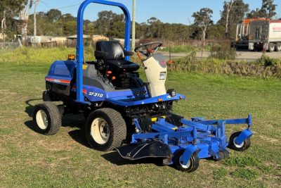ISEKI SF310 DIESEL OUT FRONT DECK RIDE ON LAWN MOWER TORO KUBOTA